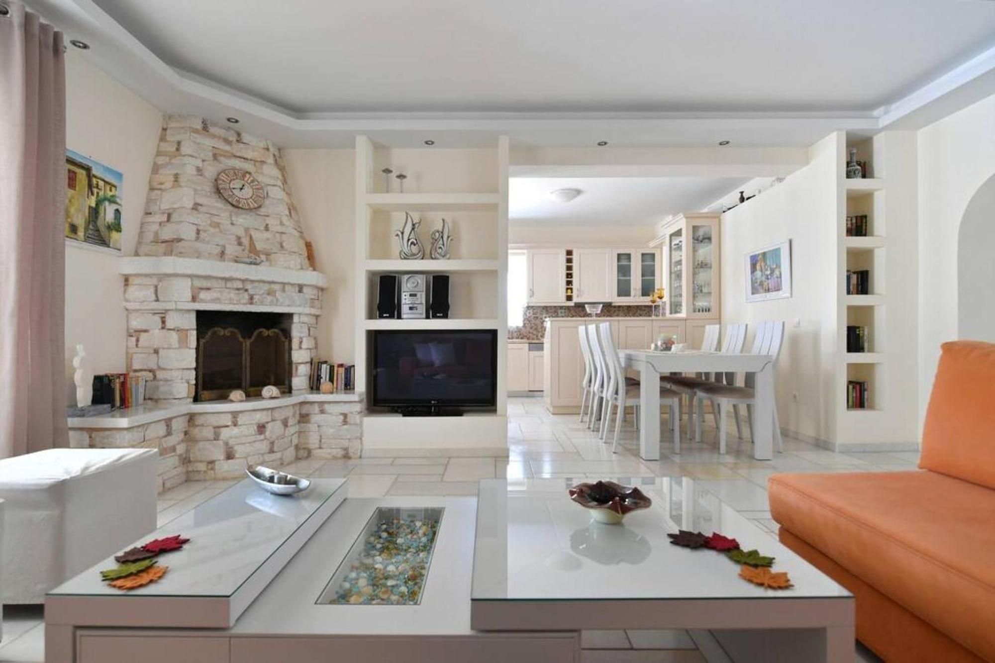 Villa Dionysos In Aliki Экстерьер фото